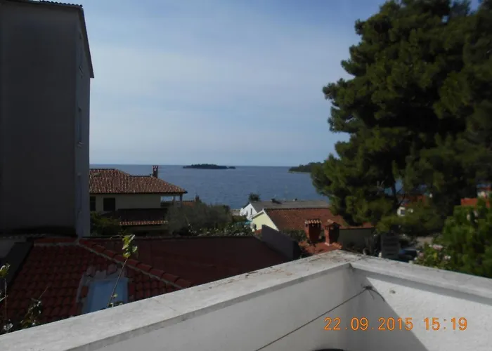 Triple 13591a Rovinj